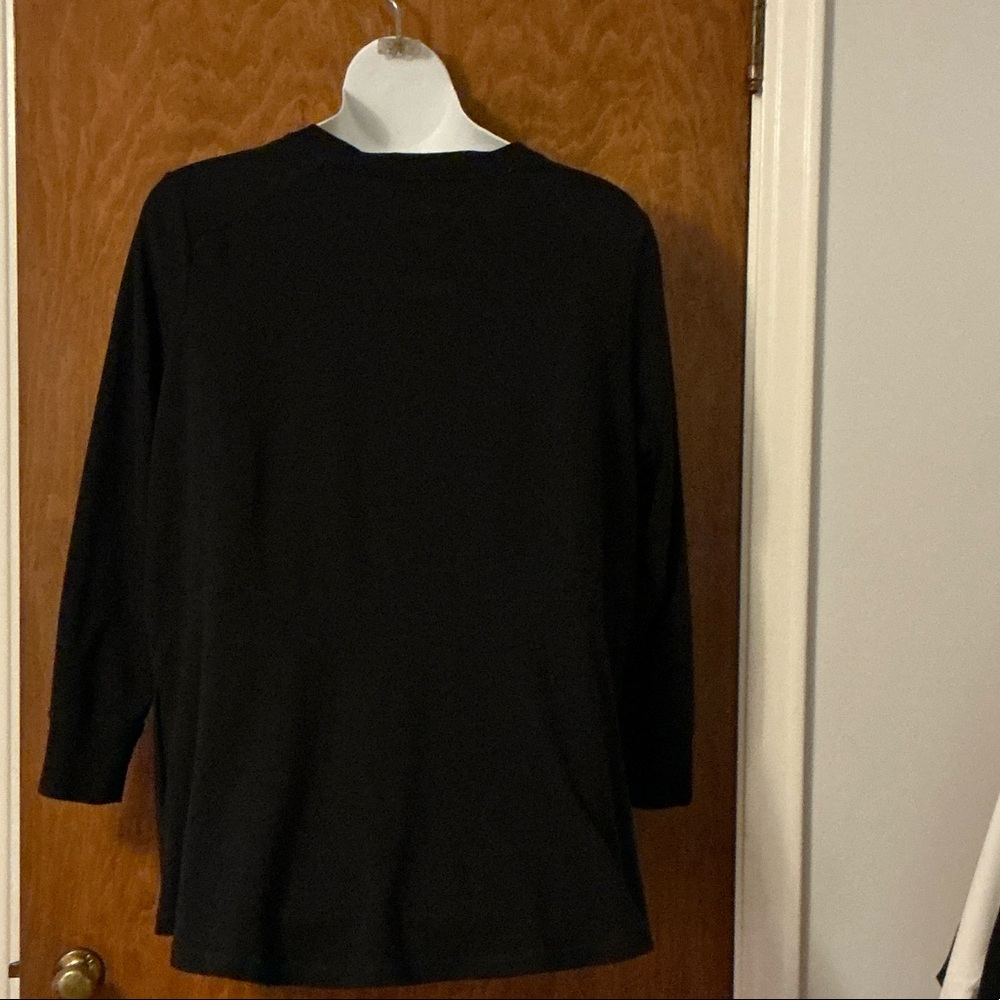 Elegant Black Bomber Jacket - Picture 2 of 7